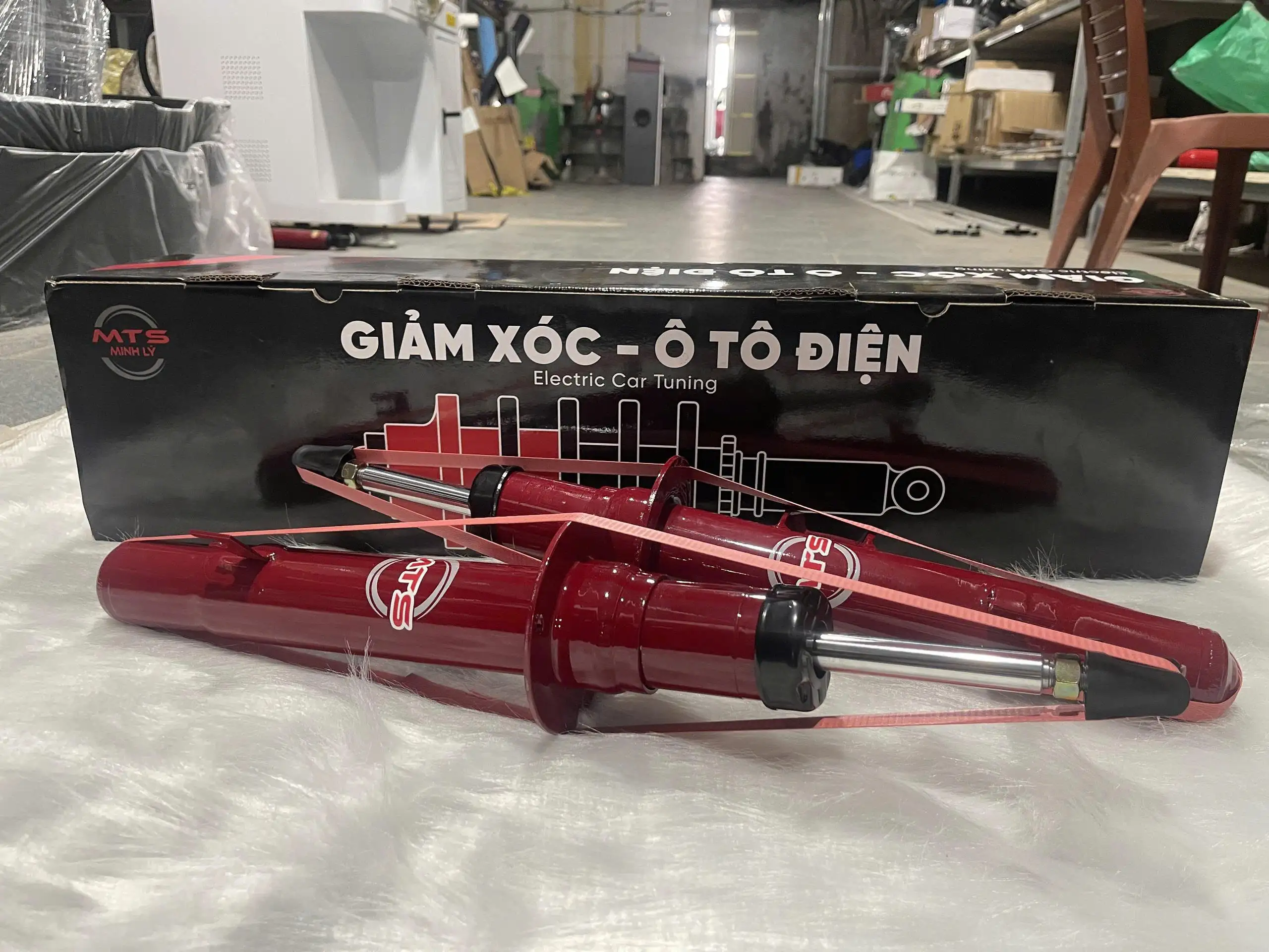 PHUỘC VÀ BỘ KÊ GẦM CHO VF9 – GIẢI PHÁP NÂNG CẤP ĐỘ CAO VÀ ĐỘ ỔN ĐỊNH CHO SUV ĐIỆN CỠ LỚN