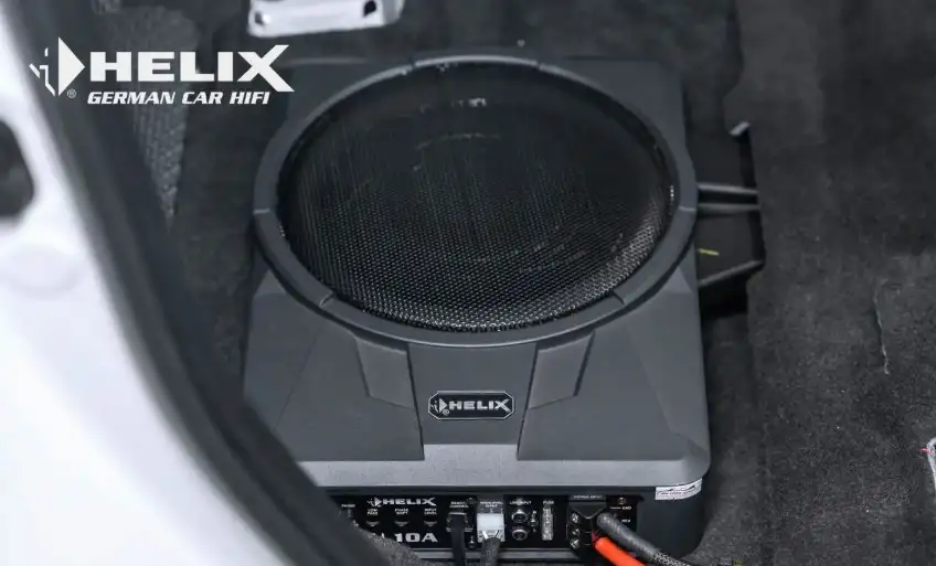 Loa Sub Điện Gầm Ghế Helix U8A
