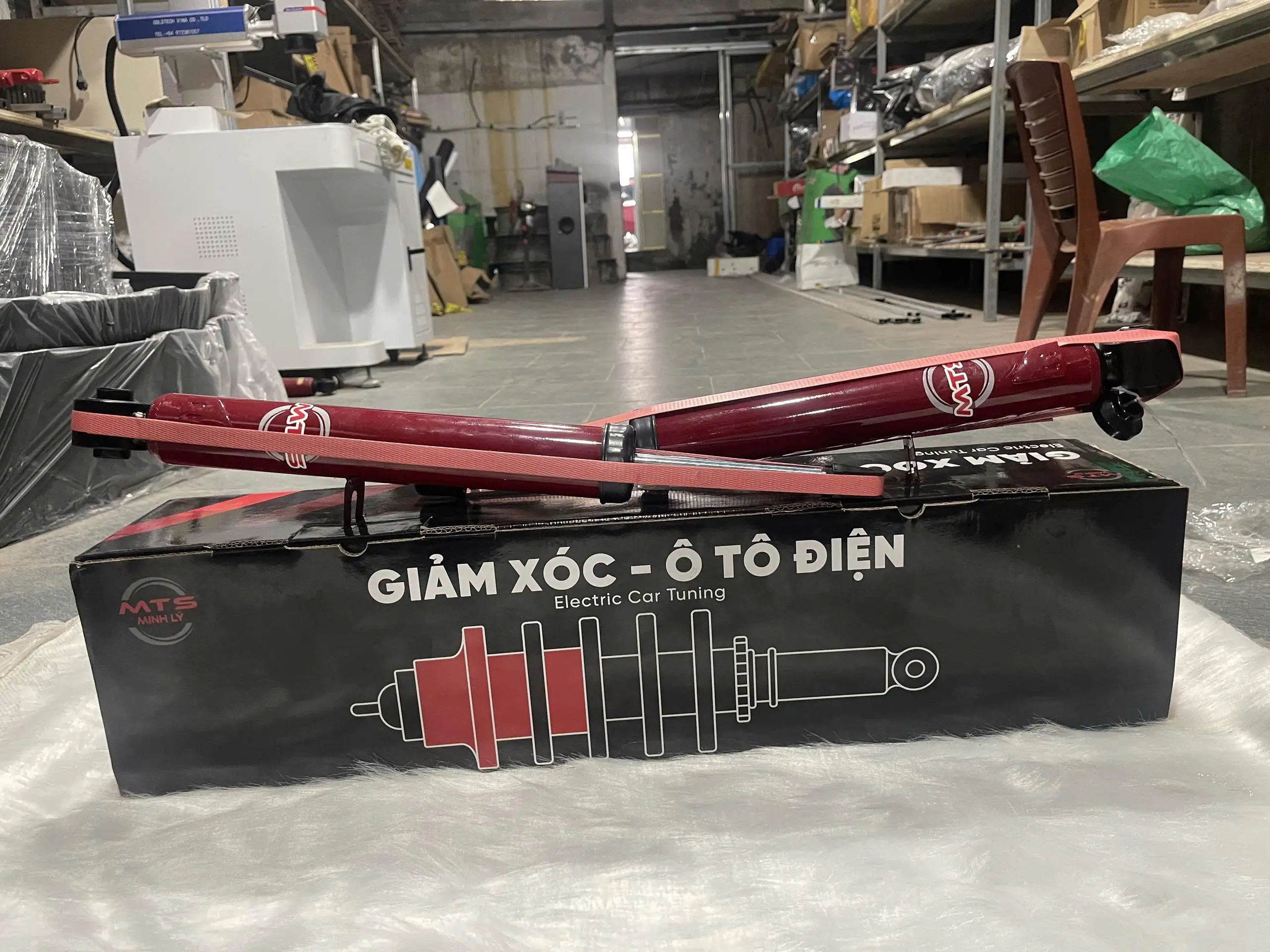 PHUỘC VÀ BỘ KÊ GẦM CHO VF9 – GIẢI PHÁP NÂNG CẤP ĐỘ CAO VÀ ĐỘ ỔN ĐỊNH CHO SUV ĐIỆN CỠ LỚN