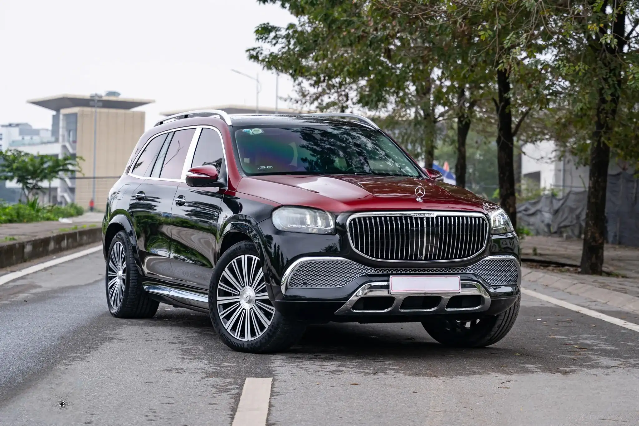 NÂNG CẤP XE MERCEDES GL450, LẮP TRIMS PIANO BLACK MAYBACH, BODYKIT MAYBACH, GHẾ VIP 6 CHỖ
