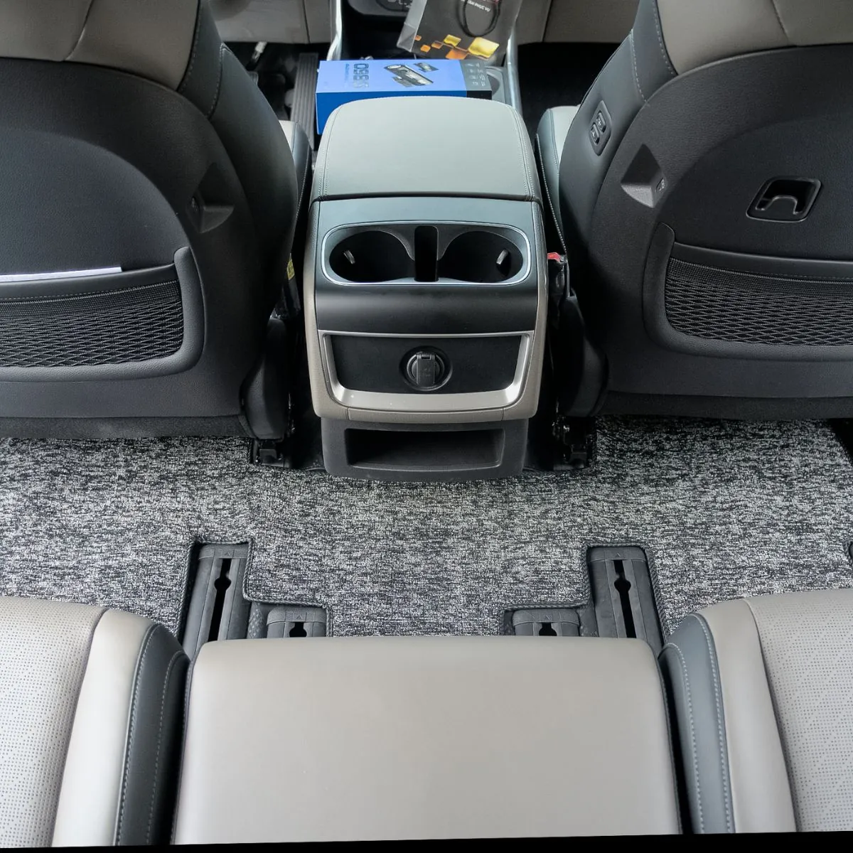 THẢM LÓT SÀN KIA CARNIVAL 2025