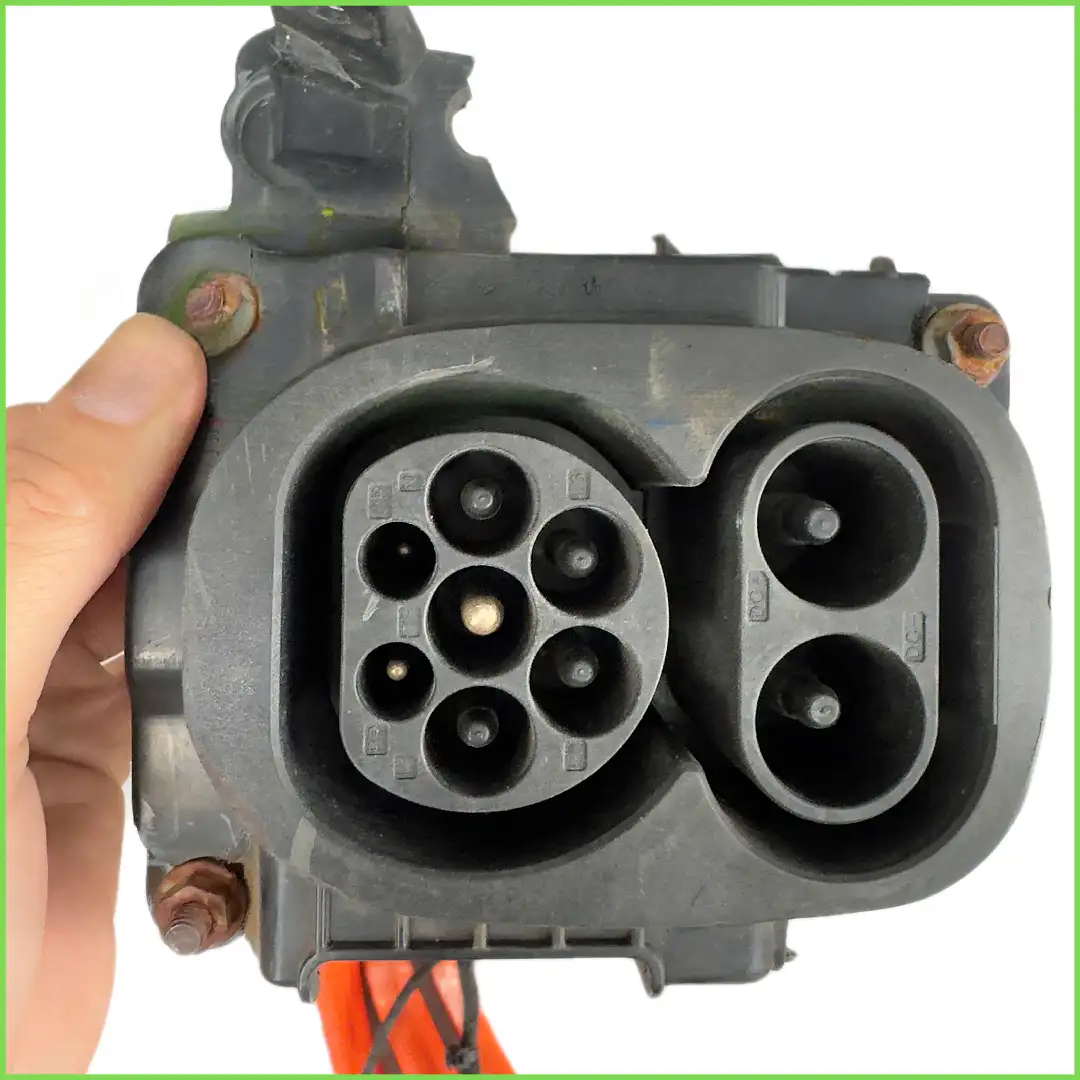 Dây Cáp Sạc Xe Lắp Cho Xe Vinfast VF8