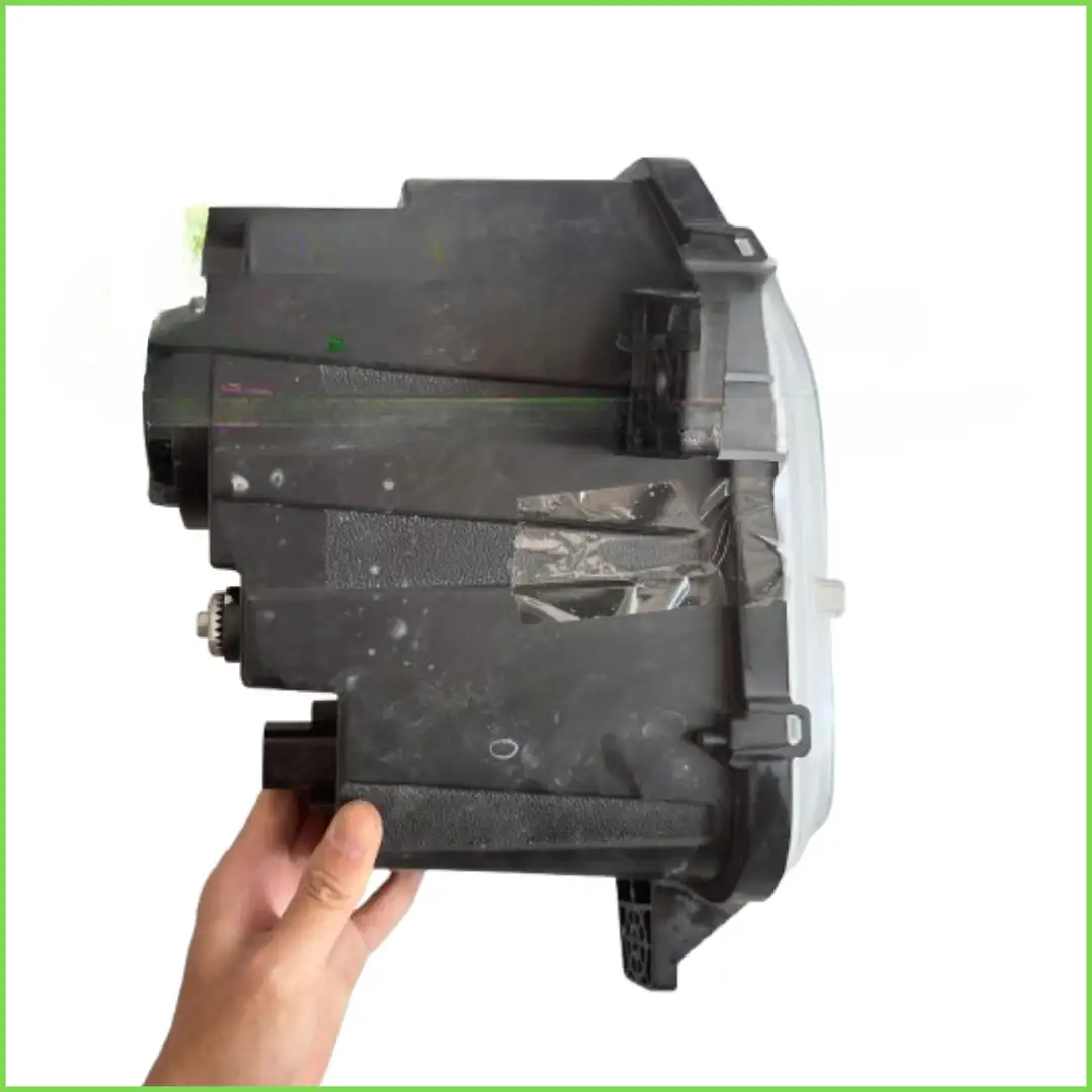 Cụm Đèn Lắp Cho Xe Ô Tô Điện Vinfast VF3 Bên Phụ